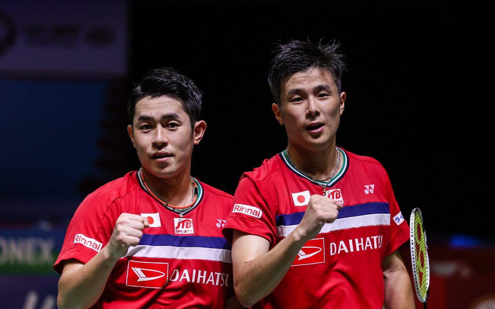 泰国队逆转德国队，安赛龙统治全场