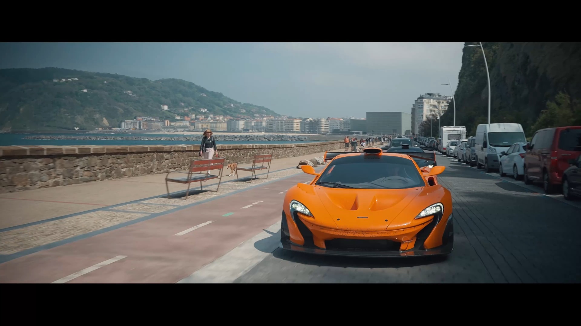 迈凯伦轻取索伯车队，塞恩斯惊艳四座